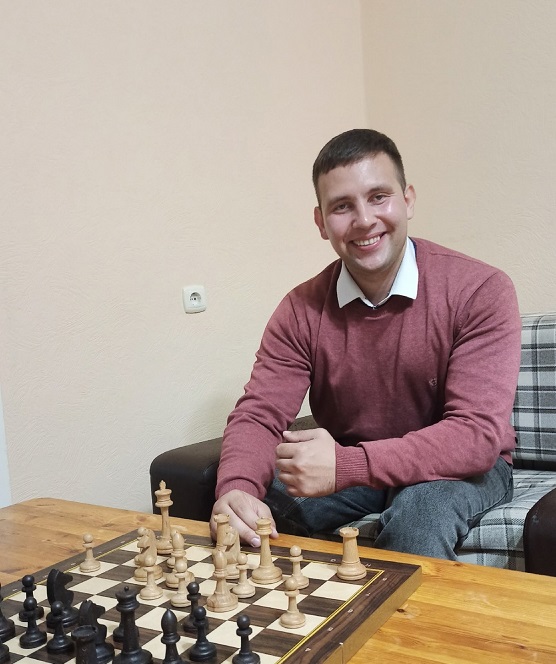Шахматный тренер Михаил Попков